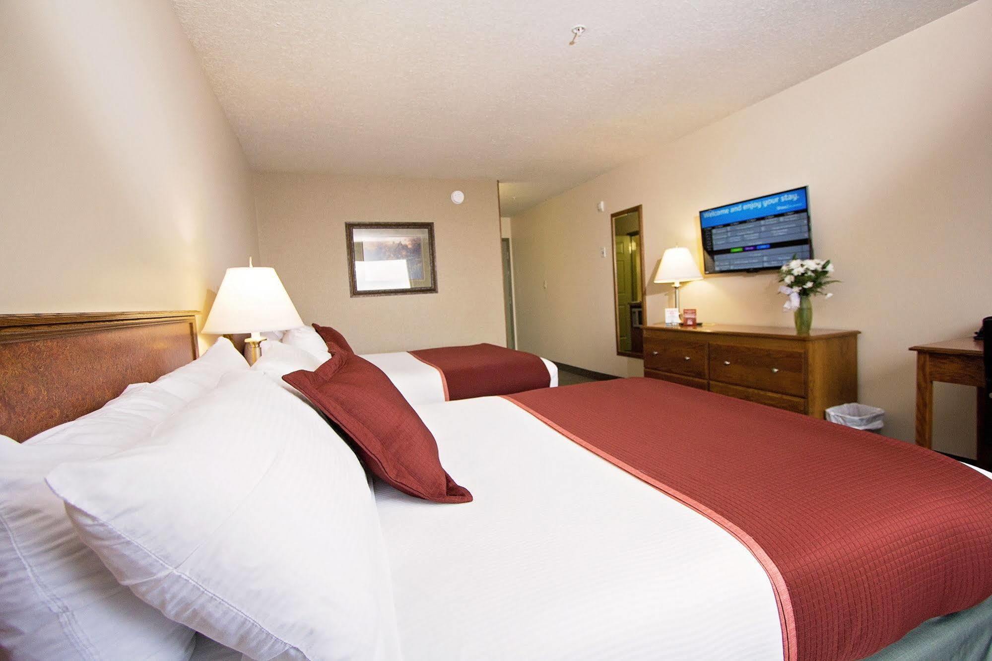Service Plus Inns & Suites Drayton Valley Buitenkant foto