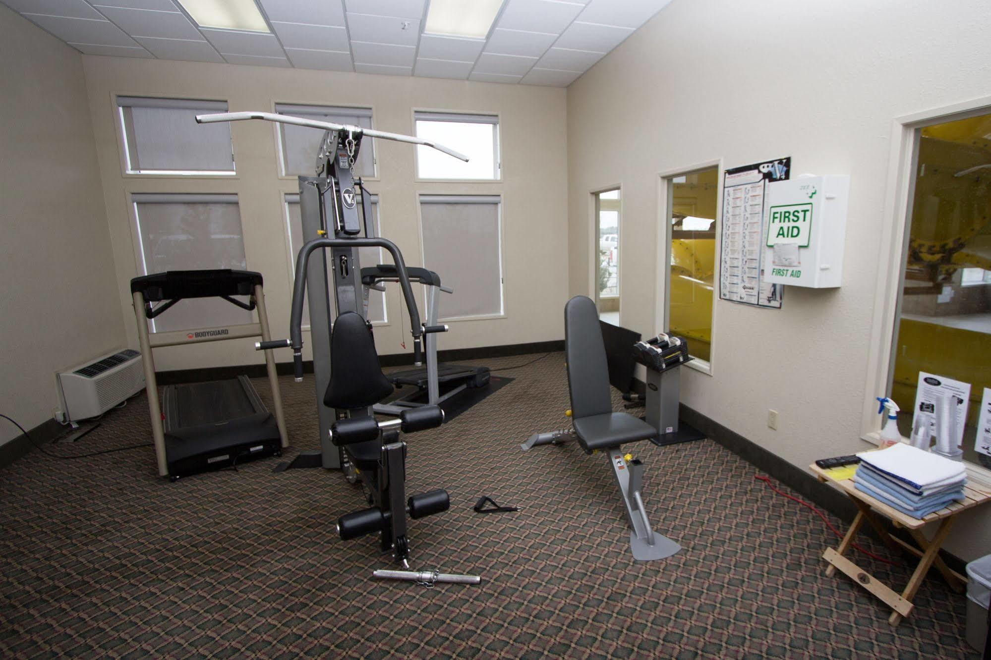 Service Plus Inns & Suites Drayton Valley Buitenkant foto